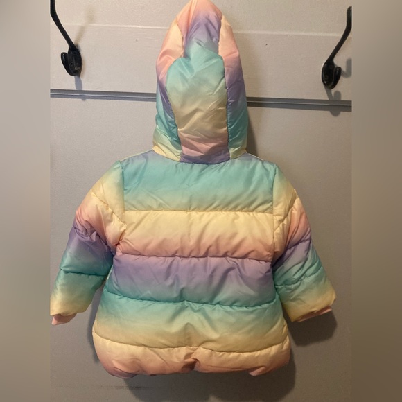 6-12 month puffer jacket - Picture 2 of 3